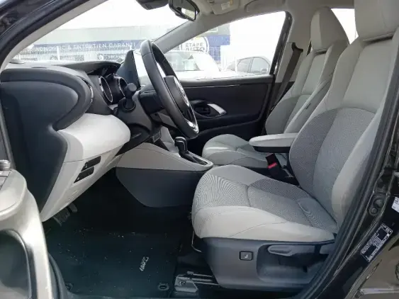 TOYOTA YARIS IV - voiture d'occasion - Photo 16