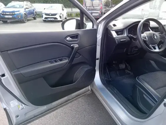RENAULT CAPTUR II - voiture d'occasion - Photo 17