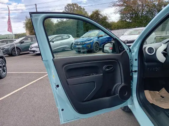 RENAULT TWINGO ELECTRIQUE III - voiture d'occasion - Photo 16