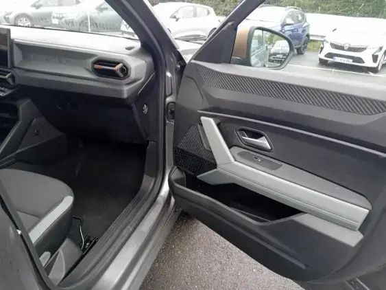 DACIA DUSTER III - voiture d'occasion - Photo 18