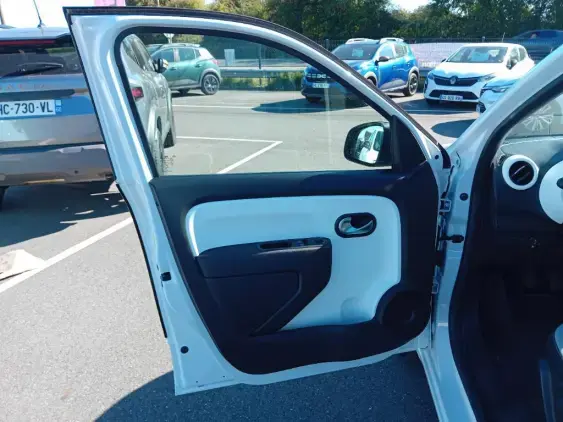 RENAULT TWINGO III - voiture d'occasion - Photo 15