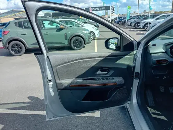 DACIA SANDERO III - voiture d'occasion - Photo 16