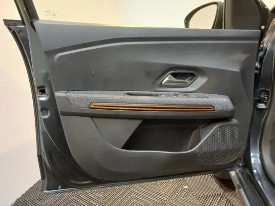 DACIA SANDERO III - voiture d'occasion - Photo 18