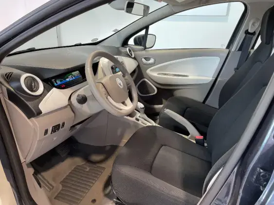RENAULT ZOE - voiture d'occasion - Photo 17
