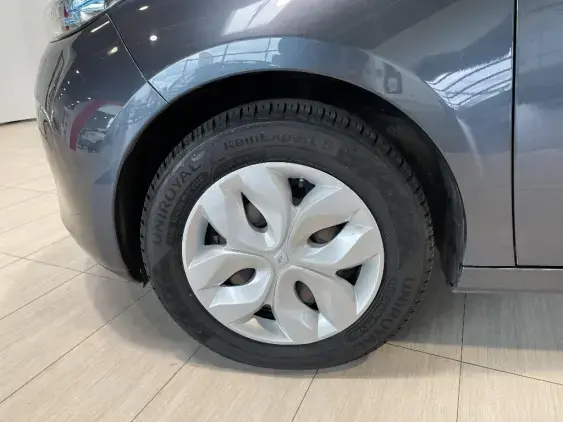 RENAULT ZOE - voiture d'occasion - Photo 22