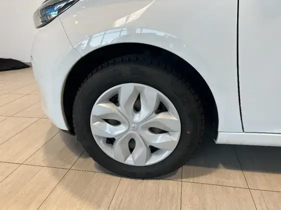 RENAULT ZOE - voiture d'occasion - Photo 19