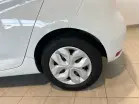 RENAULT ZOE - Photo 20