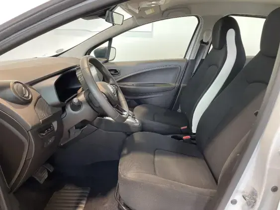 RENAULT ZOE - voiture d'occasion - Photo 15