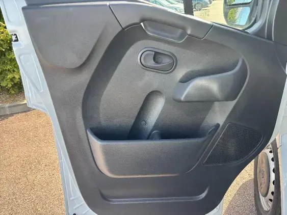 RENAULT MASTER FG III - voiture d'occasion - Photo 11