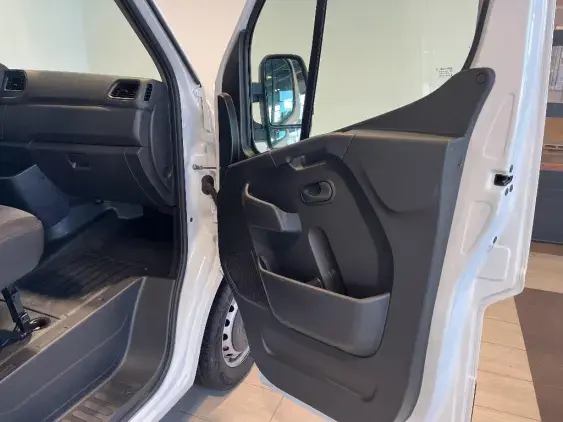 RENAULT MASTER FG III - voiture d'occasion - Photo 19