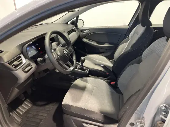 RENAULT CLIO V - voiture d'occasion - Photo 18