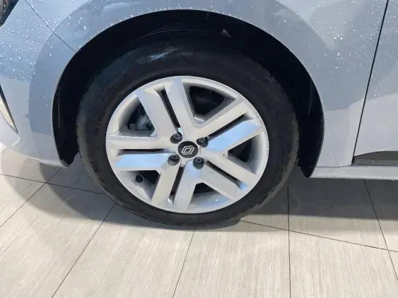 RENAULT CLIO V - voiture d'occasion - Photo 23