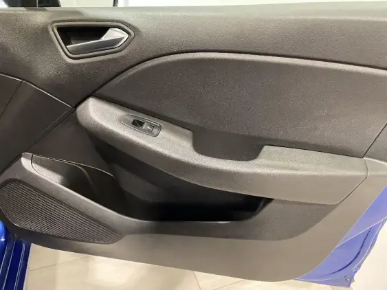 RENAULT CLIO V - voiture d'occasion - Photo 19