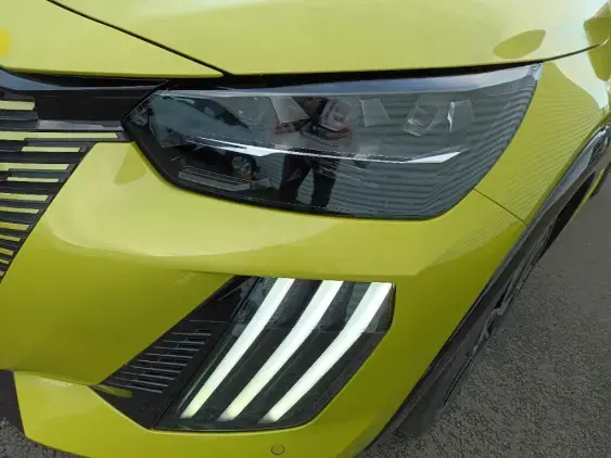 PEUGEOT 208 ELECTRIQUE II - voiture d'occasion - Photo 18