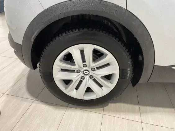 RENAULT CAPTUR II - voiture d'occasion - Photo 25