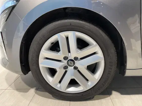 RENAULT CLIO V - voiture d'occasion - Photo 20