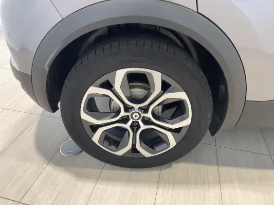 RENAULT CAPTUR II - voiture d'occasion - Photo 25