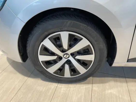 RENAULT CLIO V - voiture d'occasion - Photo 22