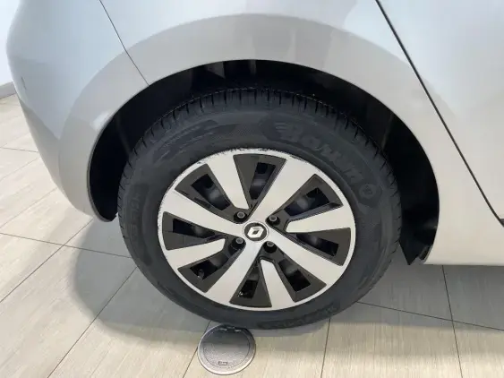 RENAULT CLIO V - voiture d'occasion - Photo 24