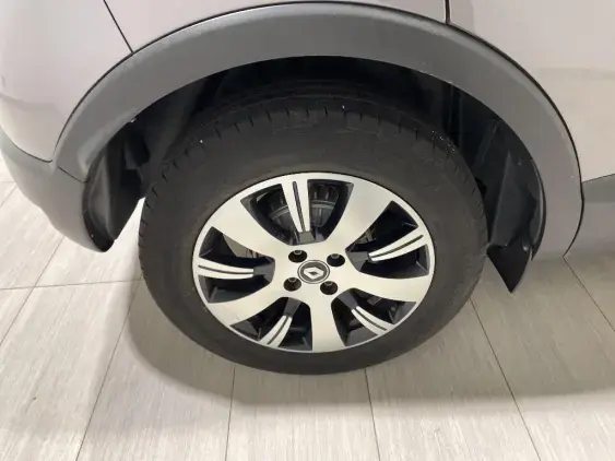 RENAULT CAPTUR - voiture d'occasion - Photo 23