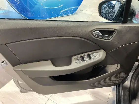 RENAULT CLIO V - voiture d'occasion - Photo 19