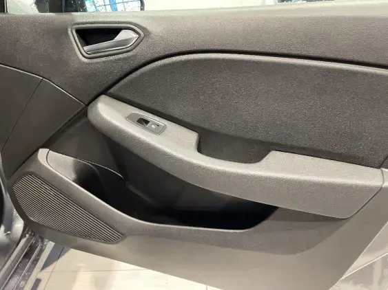 RENAULT CLIO V - voiture d'occasion - Photo 19