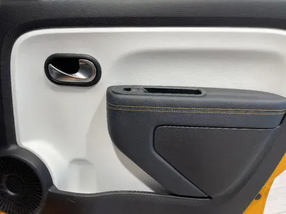 RENAULT TWINGO III - voiture d'occasion - Photo 17