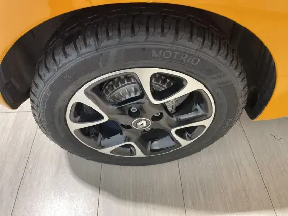 RENAULT TWINGO III - voiture d'occasion - Photo 21