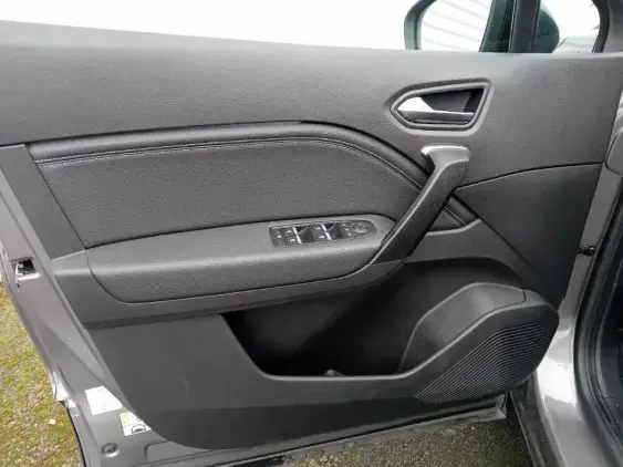 RENAULT CAPTUR II - voiture d'occasion - Photo 19