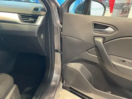 RENAULT CAPTUR II - voiture d'occasion - Photo 17