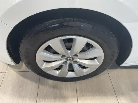 RENAULT CLIO REVERSIBLE V - voiture d'occasion - Photo 20