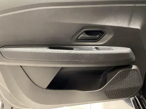 DACIA SANDERO III - voiture d'occasion - Photo 17