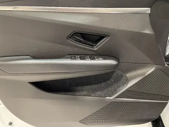 RENAULT MEGANE V - voiture d'occasion - Photo 18