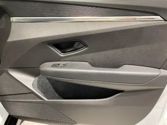 RENAULT MEGANE V - voiture d'occasion - Photo 19