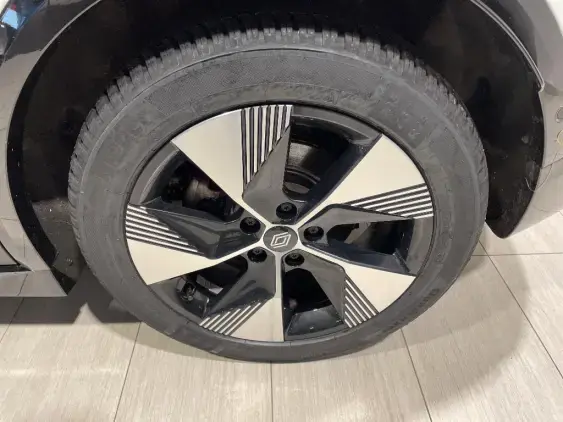 RENAULT MEGANE V - voiture d'occasion - Photo 22