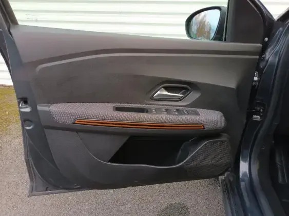 DACIA SANDERO III - voiture d'occasion - Photo 15