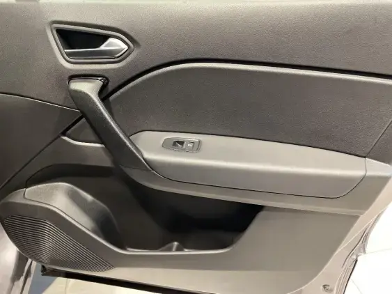 RENAULT CAPTUR II - voiture d'occasion - Photo 19