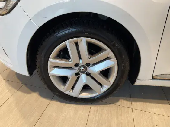 RENAULT CLIO V - voiture d'occasion - Photo 23