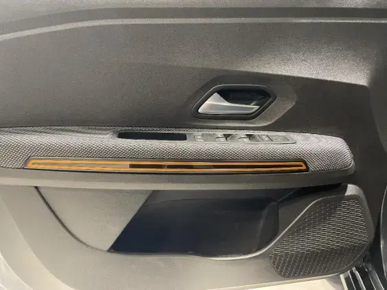 DACIA SANDERO III - voiture d'occasion - Photo 18