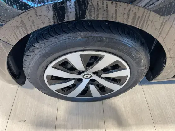 RENAULT CLIO V - voiture d'occasion - Photo 20