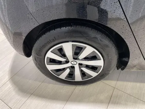 RENAULT CLIO V - voiture d'occasion - Photo 22