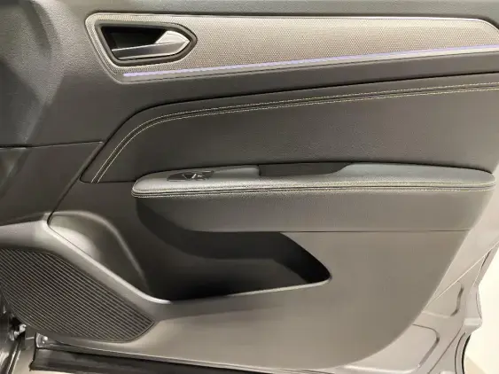 RENAULT ARKANA - voiture d'occasion - Photo 19