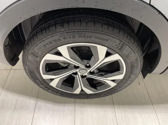 RENAULT ARKANA - voiture d'occasion - Photo 23