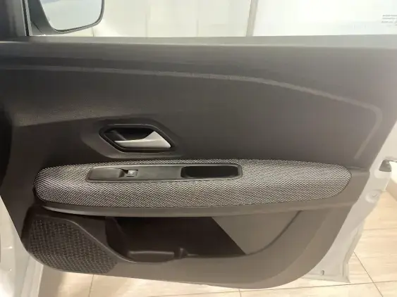 DACIA SANDERO III - voiture d'occasion - Photo 19