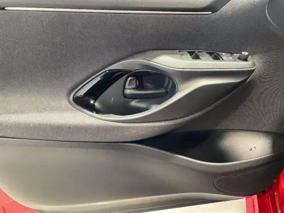 TOYOTA YARIS IV - voiture d'occasion - Photo 18