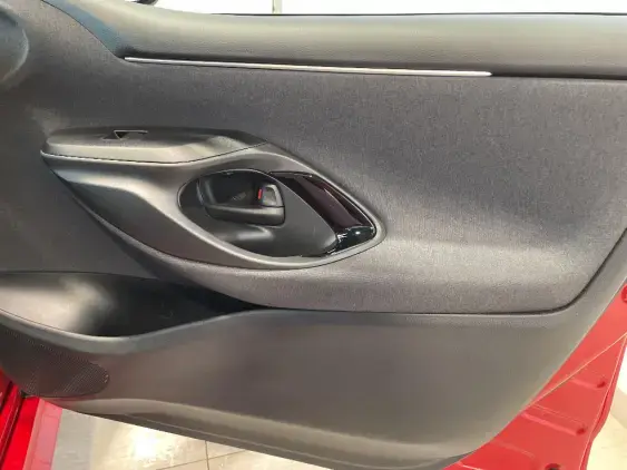 TOYOTA YARIS IV - voiture d'occasion - Photo 19