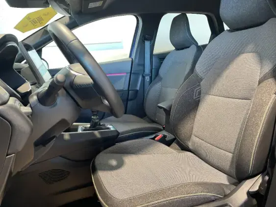 RENAULT CAPTUR II - voiture d'occasion - Photo 17