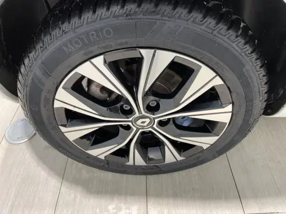 RENAULT ZOE - voiture d'occasion - Photo 22