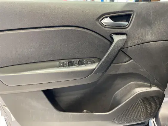 RENAULT CAPTUR II - voiture d'occasion - Photo 18