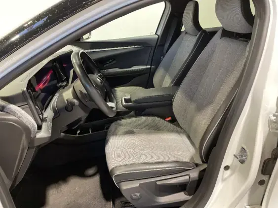 RENAULT MEGANE V - voiture d'occasion - Photo 17